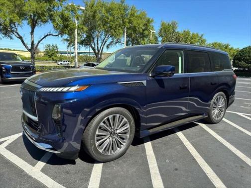 2025 INFINITI QX80 SENSORY AWD