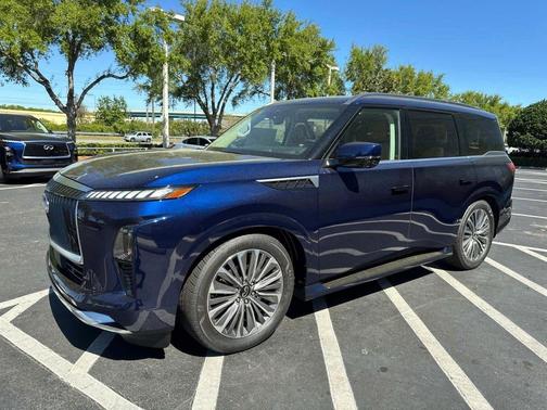 2025 INFINITI QX80 SENSORY AWD