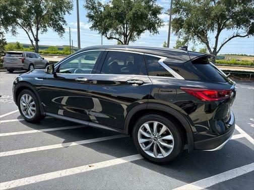 2022 INFINITI QX50 ESSENTIAL