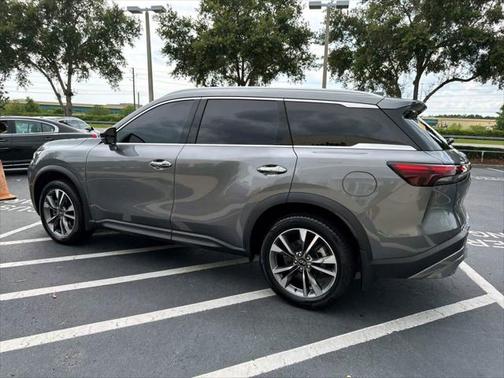 2022 INFINITI QX60 Luxe