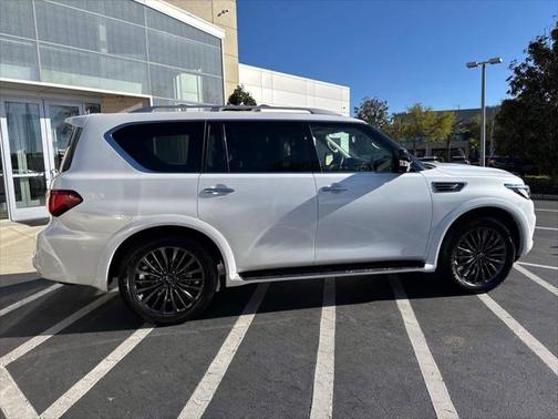2024 INFINITI QX80 PREMIUM SELECT