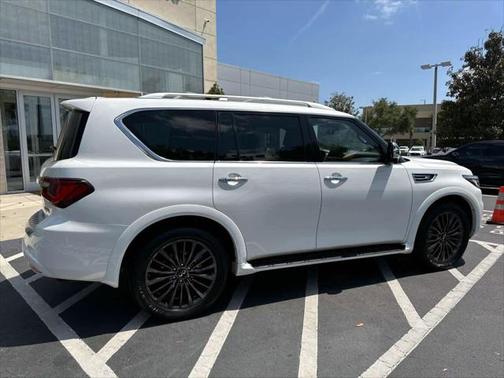 2023 INFINITI QX80 SENSORY AWD