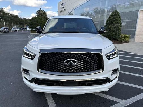 2024 INFINITI QX80 SENSORY AWD