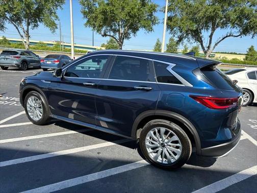 2024 INFINITI QX50 LUXE