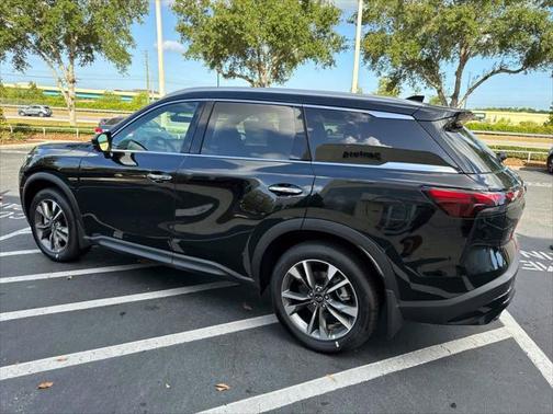 2025 INFINITI QX60 Luxe