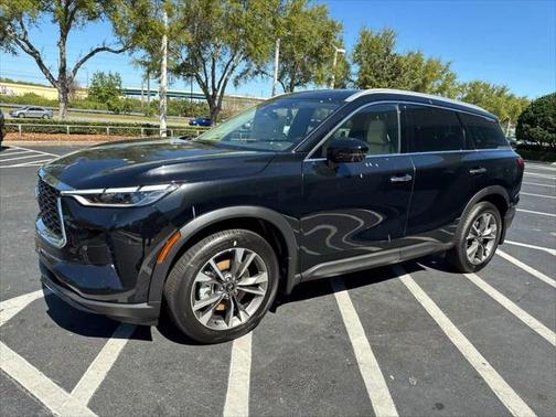 2025 INFINITI QX60 Luxe