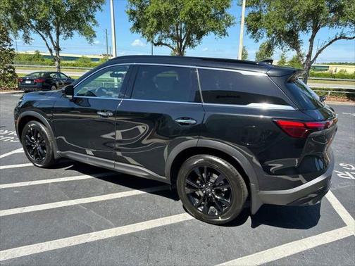 2025 INFINITI QX60 Luxe