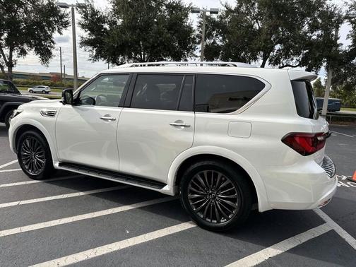 2022 INFINITI QX80 PREMIUM SELECT