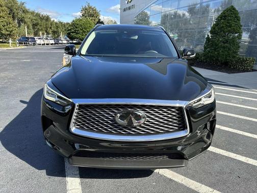 2023 INFINITI QX50 LUXE