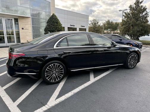 2023 Mercedes-Benz S-Class 4MATIC