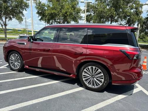2025 INFINITI QX80 SENSORY AWD