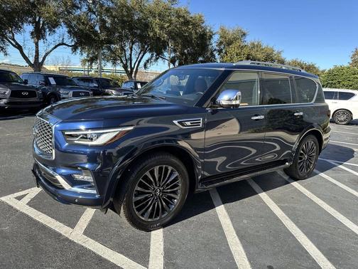 2024 INFINITI QX80 SENSORY AWD