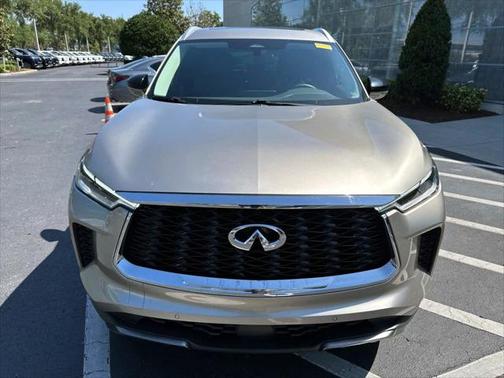 2022 INFINITI QX60 Luxe