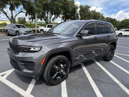 2024 Jeep Grand Cherokee Altitude