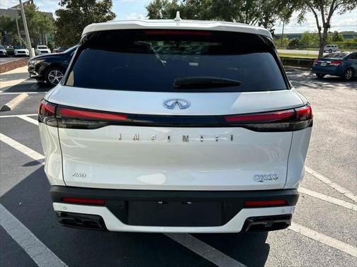 2023 INFINITI QX60 Pure