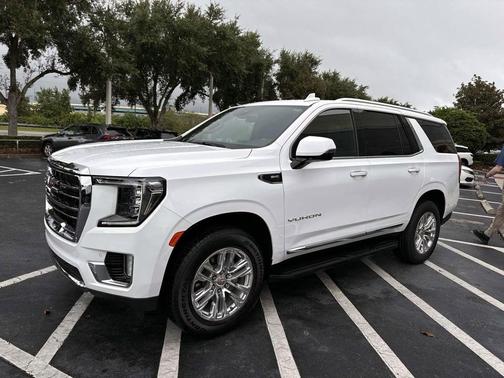 2024 GMC Yukon SLT