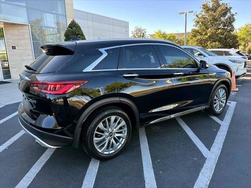 2024 INFINITI QX50 LUXE