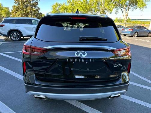 2024 INFINITI QX50 LUXE