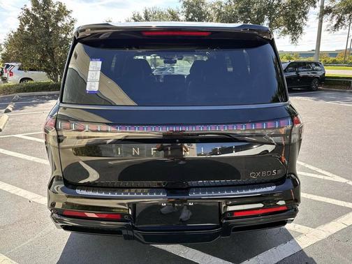2026 INFINITI QX80 SPORT