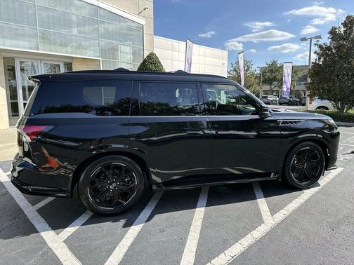 2026 INFINITI QX80 SPORT