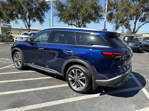 2025 INFINITI QX60 Luxe