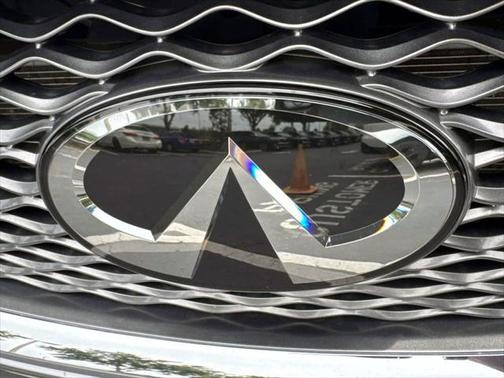 2023 INFINITI QX50 PURE