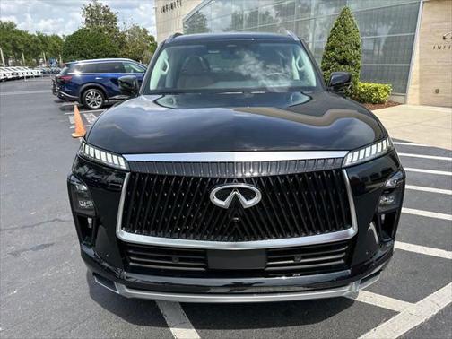 2025 INFINITI QX80 SENSORY AWD