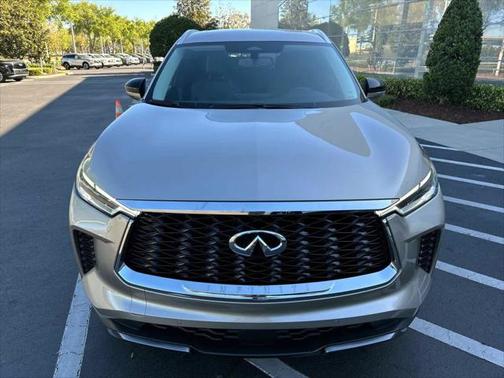 2022 INFINITI QX60 Luxe