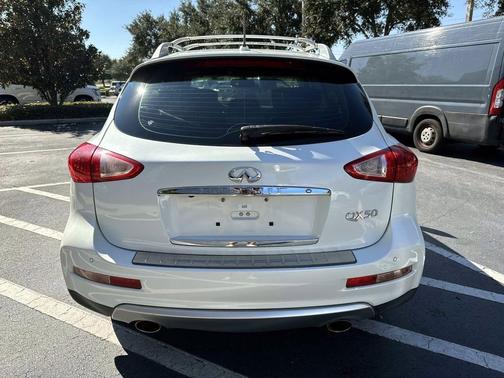 2016 INFINITI QX50 Base