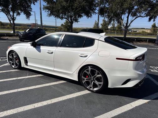 2019 Kia Stinger GT2
