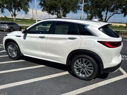 2025 INFINITI QX50 Luxe AWD