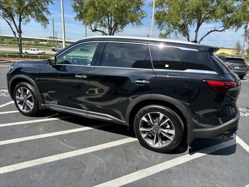 2025 INFINITI QX60 Luxe