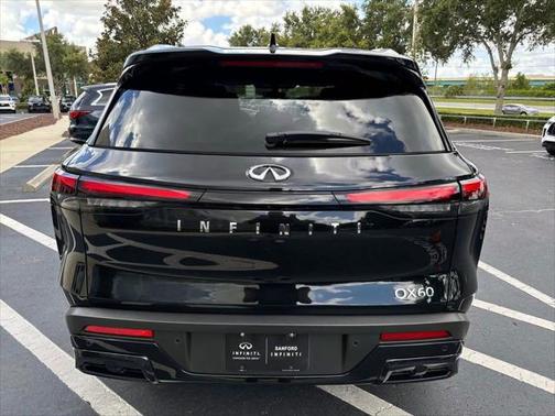 2025 INFINITI QX60 Luxe