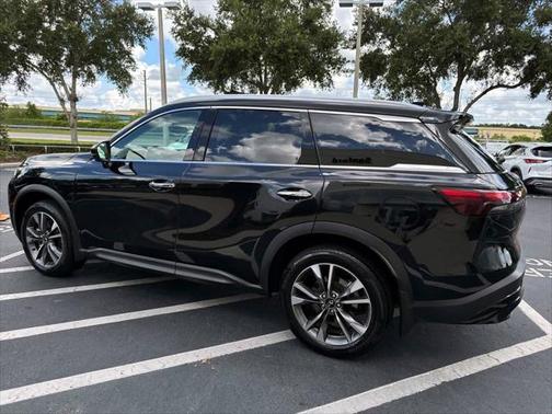 2025 INFINITI QX60 Luxe