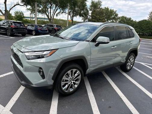 2023 Toyota RAV4 XLE Premium
