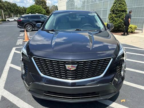 2022 Cadillac XT4 Luxury