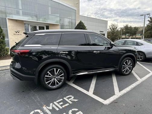 2023 INFINITI QX60 SENSORY