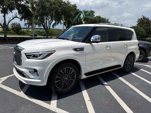 2024 INFINITI QX80 SENSORY AWD