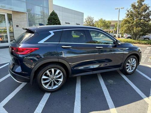 2021 INFINITI QX50 LUXE