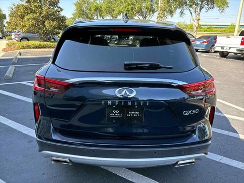 2021 INFINITI QX50 LUXE