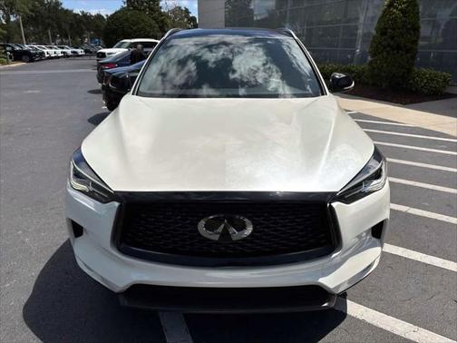 2022 INFINITI QX50 LUXE
