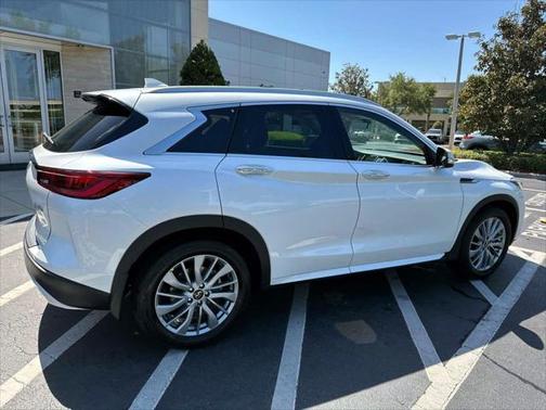 2025 INFINITI QX50 Luxe AWD