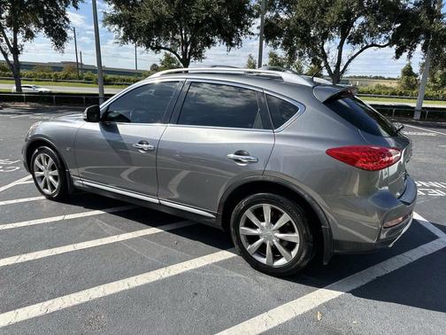 2016 INFINITI QX50 Base