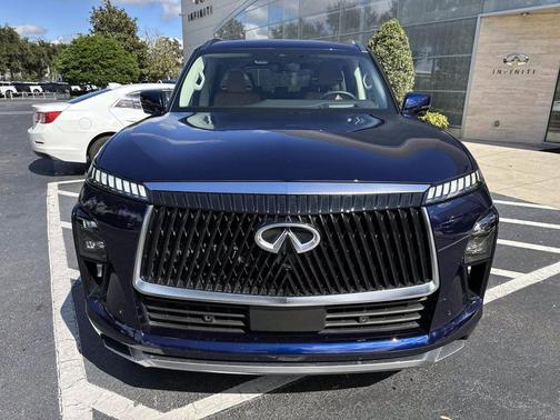 2025 INFINITI QX80 SENSORY AWD