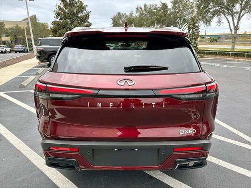 2025 INFINITI QX60 Luxe