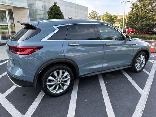 2022 INFINITI QX50 LUXE