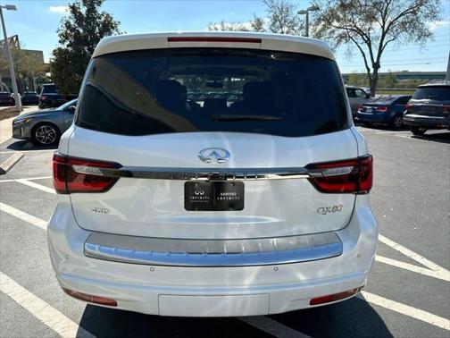 2024 INFINITI QX80 PREMIUM SELECT AWD