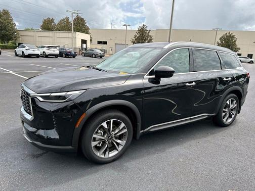 2025 INFINITI QX60 Luxe