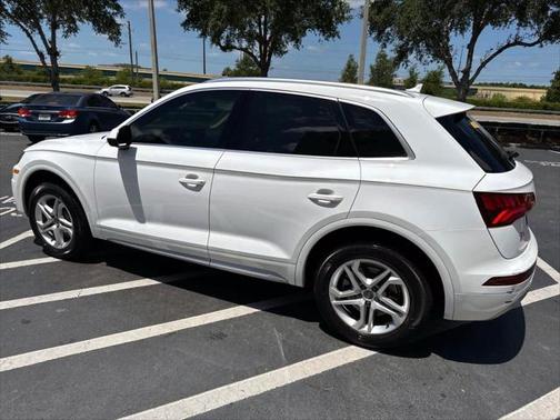 2019 Audi Q5 45 Premium