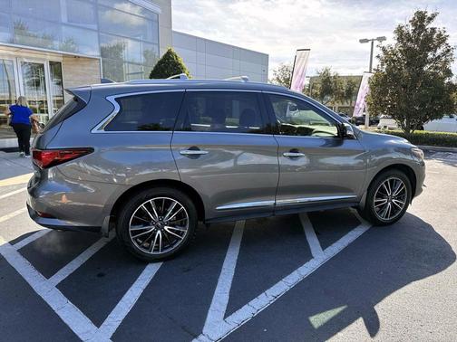 2020 INFINITI QX60 Luxe